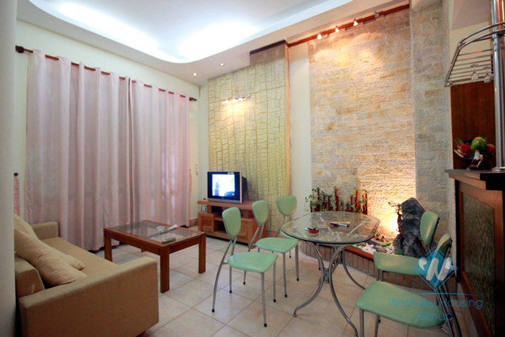 Good price house with 04 bedrooms for rent in Au Co St, Tay Ho, Hanoi